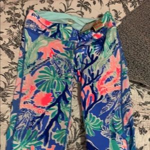 NWT Lilly multi  jet stream leggings